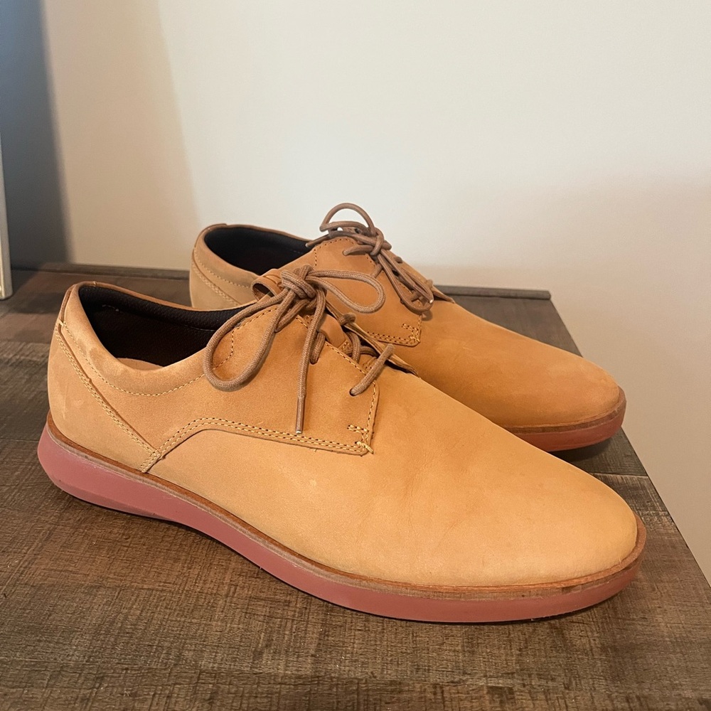 Clarks Active Air Men’s Tan Suede Lace-Up Casual Derby Shoes Size 10